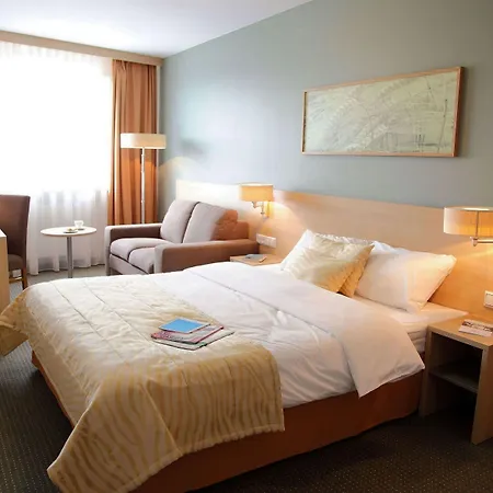 Hotel Arche Pulawska 3*