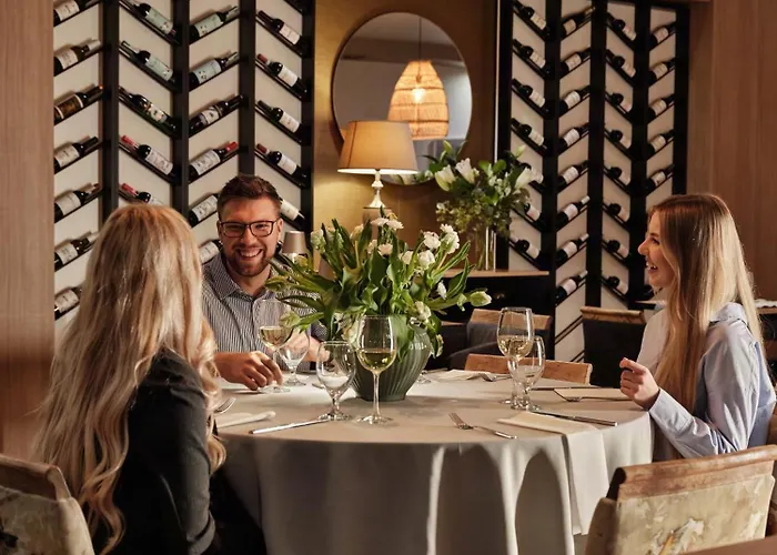 Arche Pulawska 3* Варшава