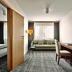 Arche Pulawska 3* Warsaw