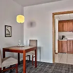 Arche Pulawska 3* Varsovia