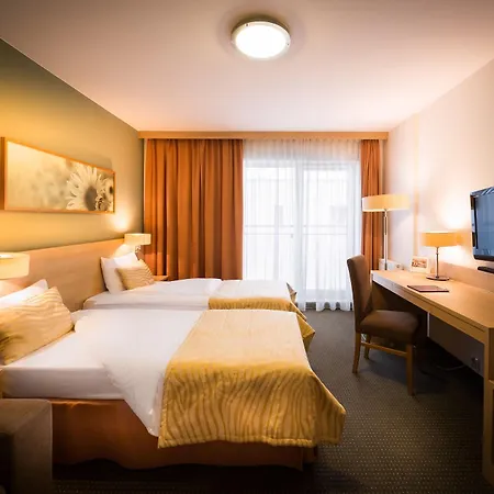 Arche Pulawska 3* Warsaw