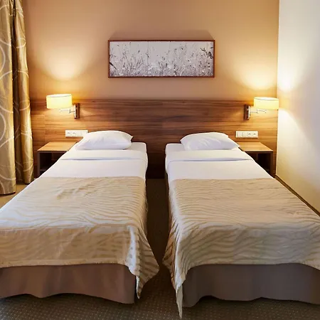 Arche Pulawska 3* Warschau